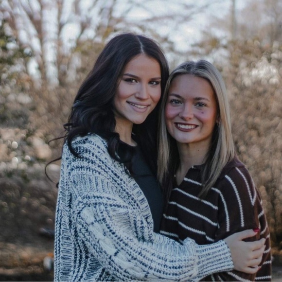 Oversized Grey Cable Knit Cardigan Long Sleeves Hip Length Buttoned - Picture 12 of 16